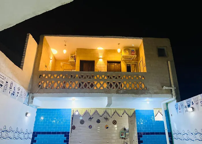 Bakar House